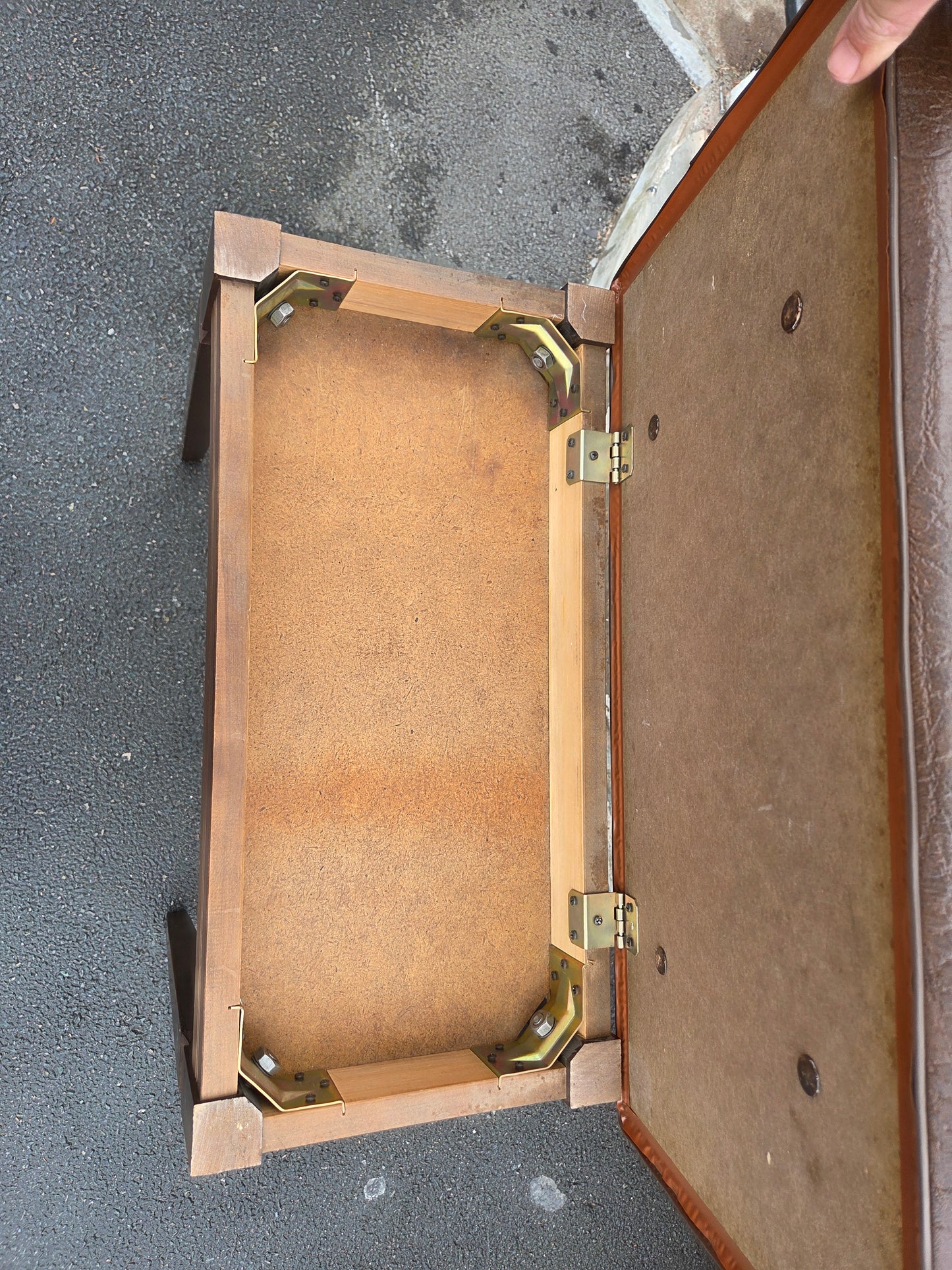 Storage stool π Free delivery in Leicester π