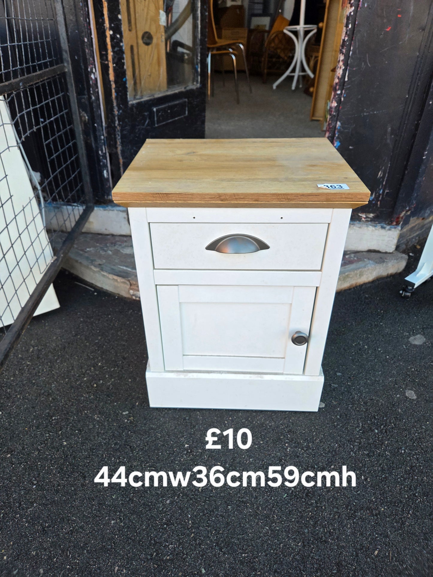 Bedside table π Free delivery in Leicester π