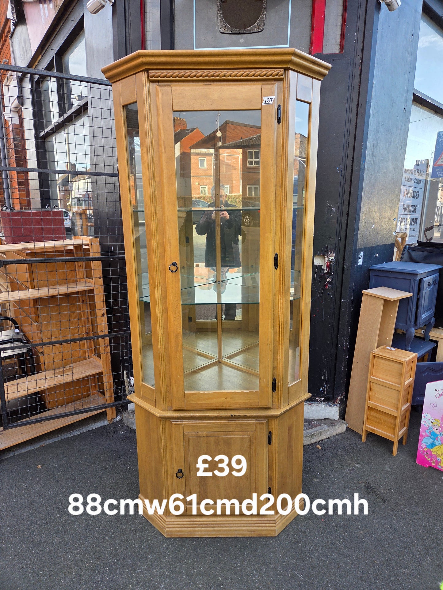 Glass display unit π Free delivery in Leicester π