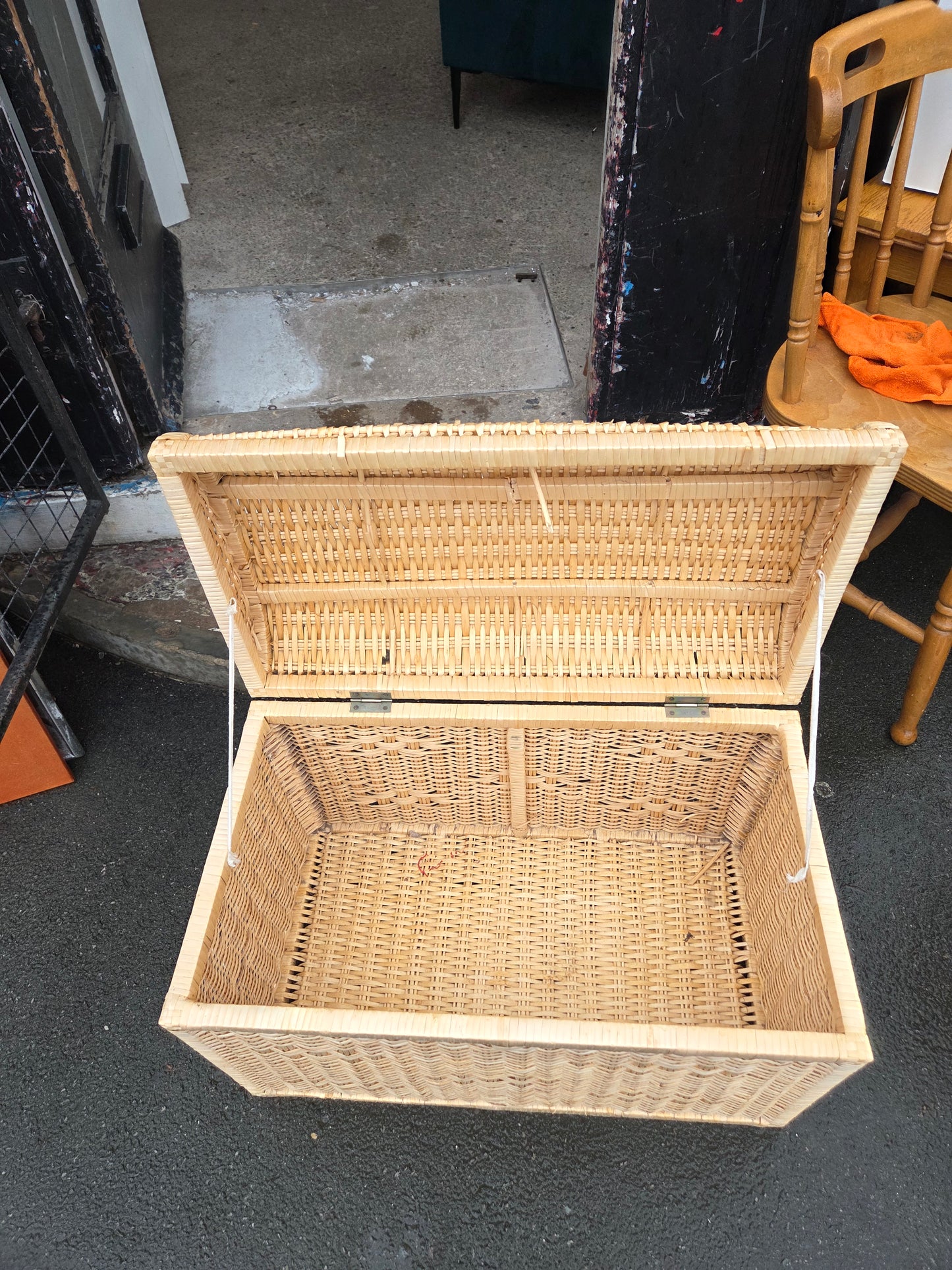 Wicker basket π Free delivery in Leicester π