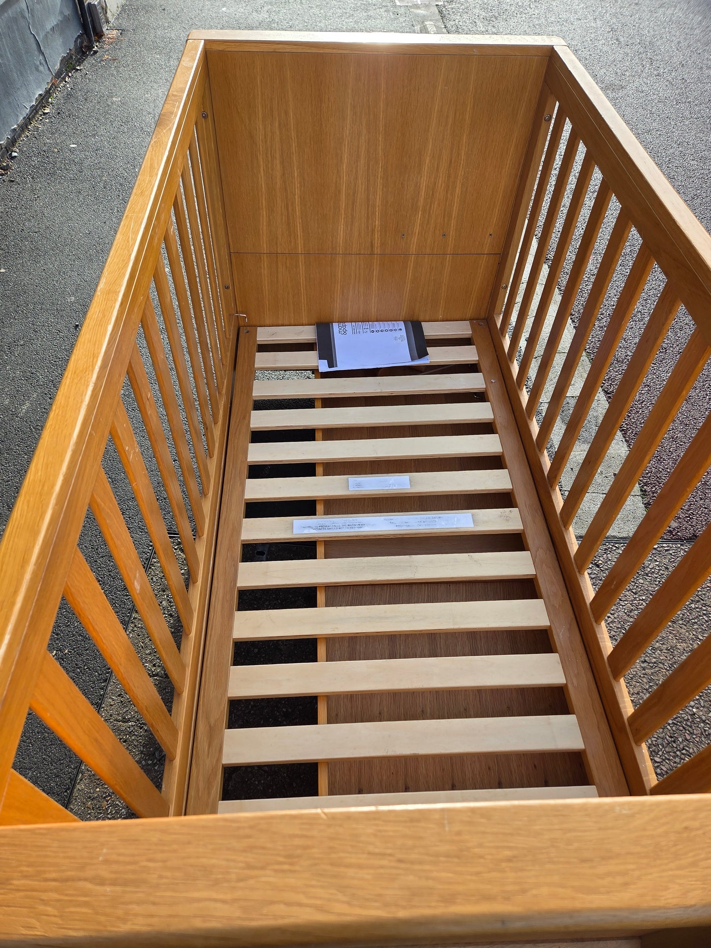 Cot π Free delivery in Leicester π