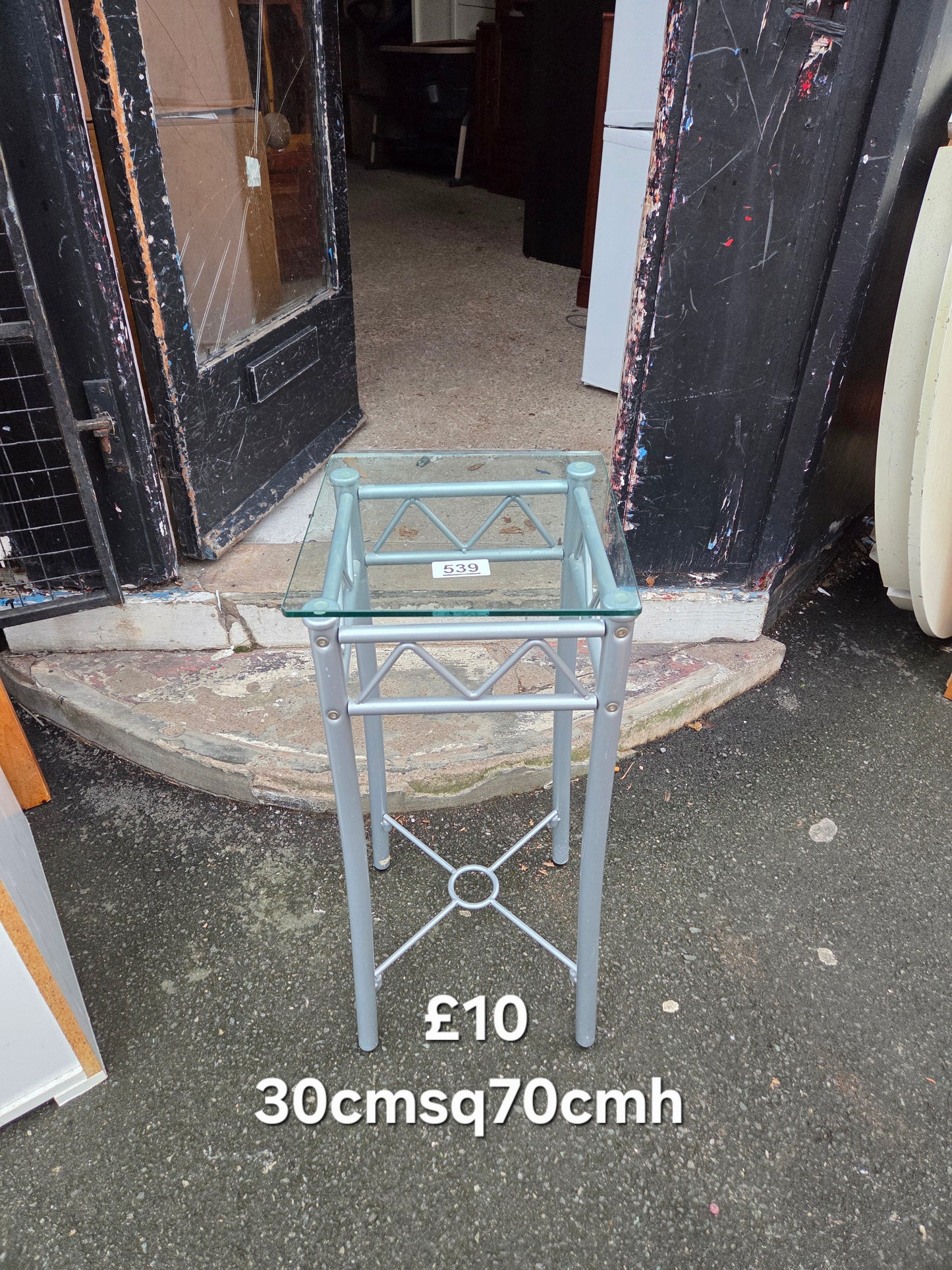 Side table π Free delivery in Leicester π
