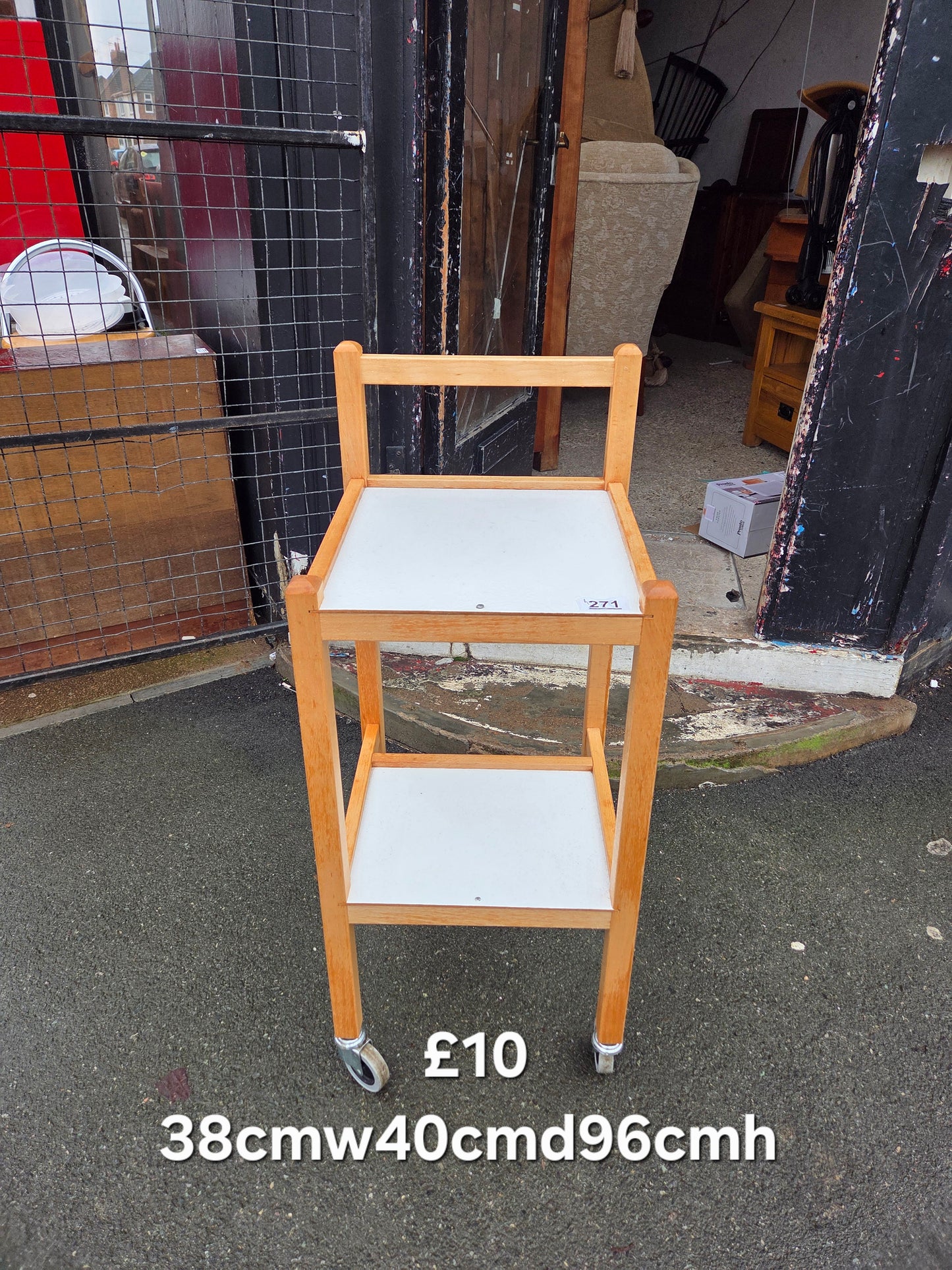 Serving trolley π Free delivery in Leicester π