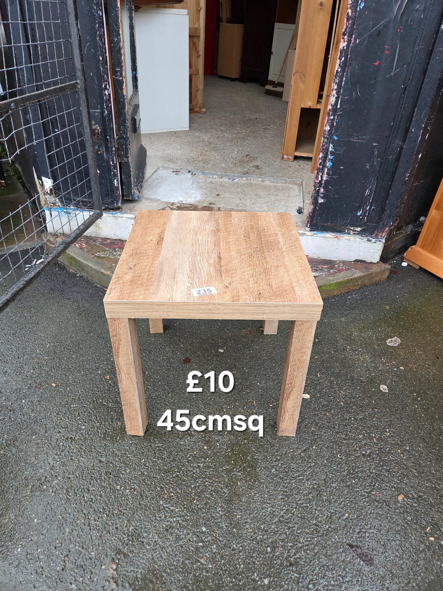 Side table π Free delivery in Leicester π