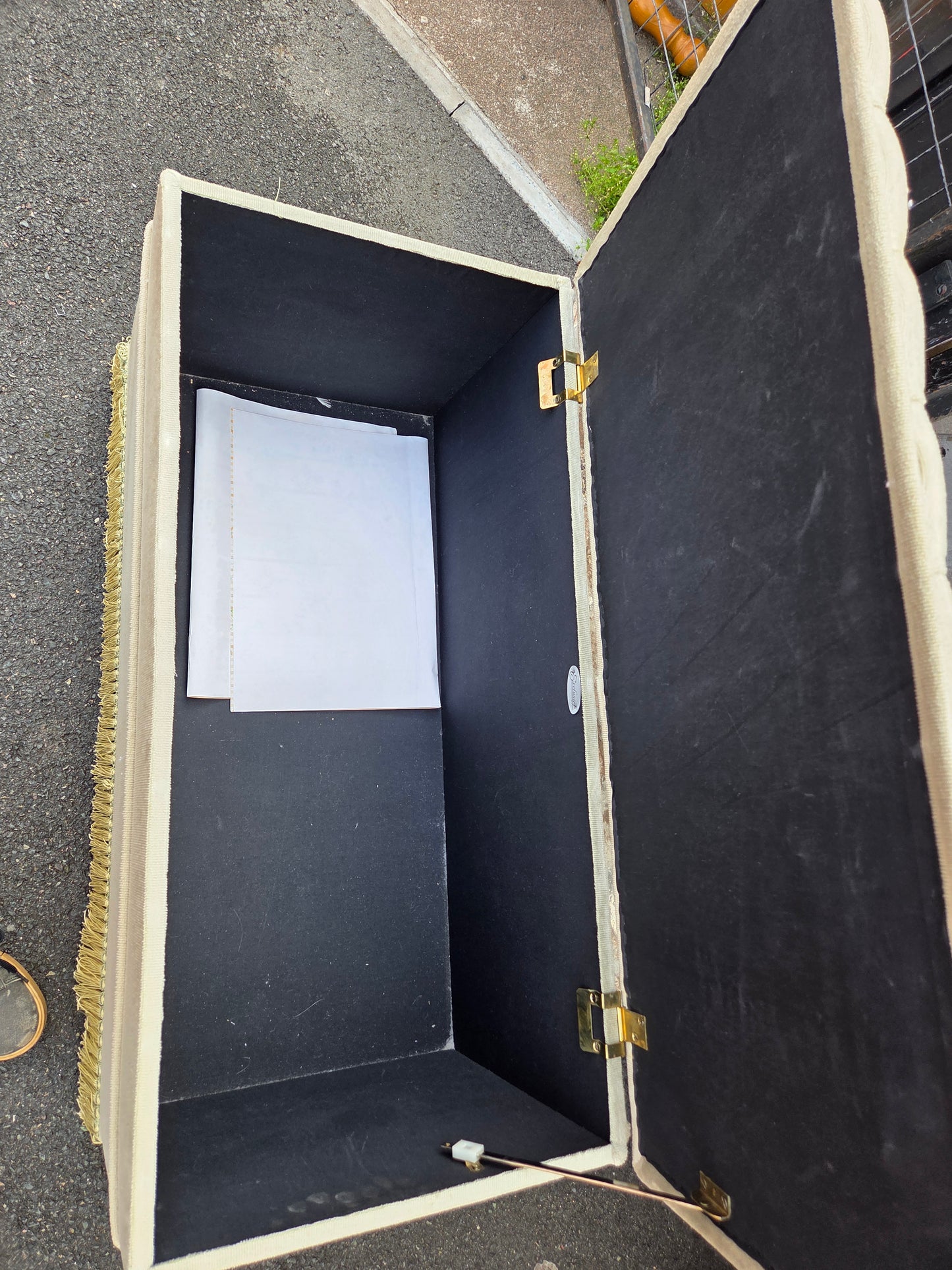 Ottoman ๐ Free delivery in Leicester ๐