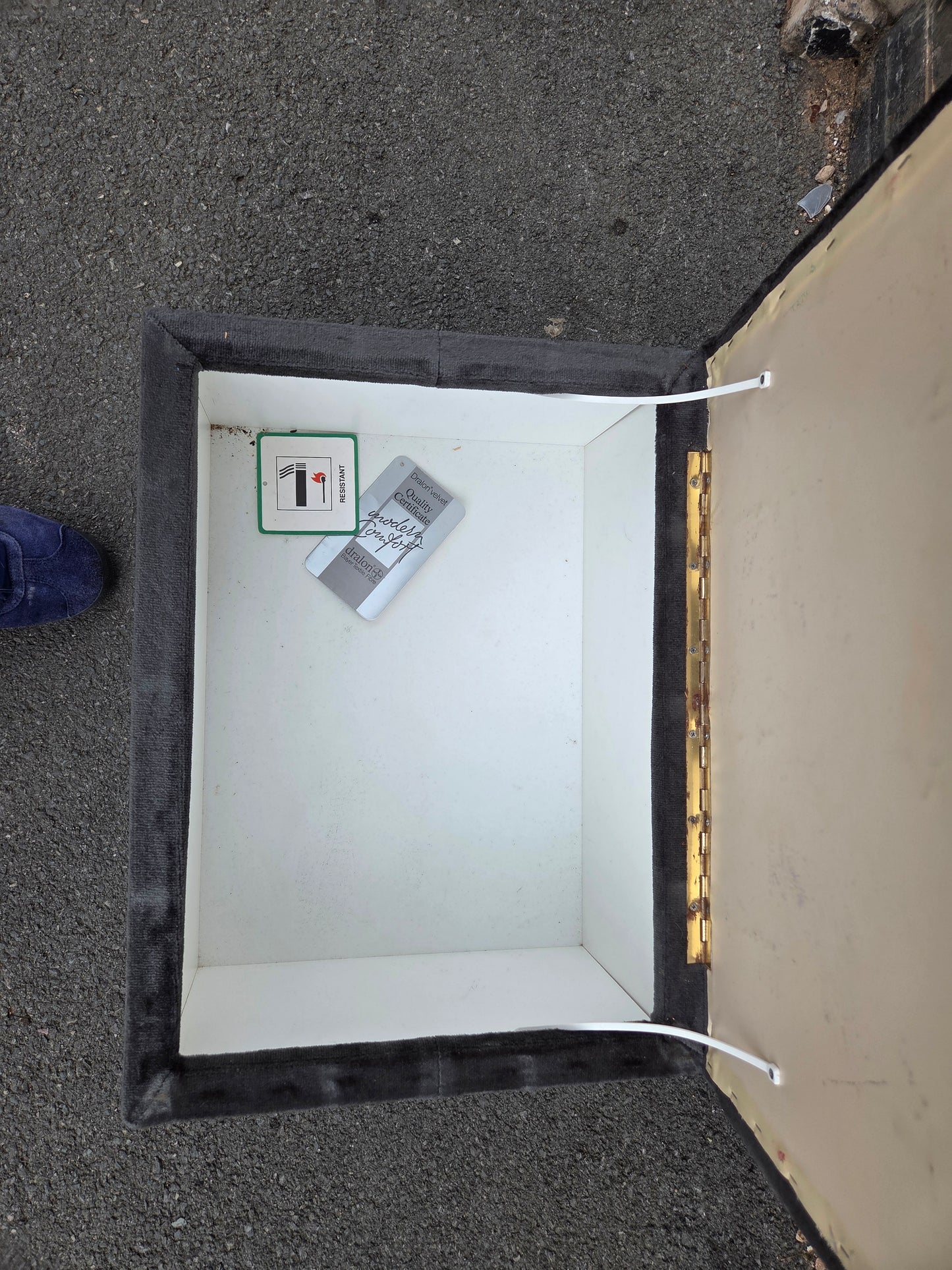 Storage stool ๐ Free delivery in Leicester ๐