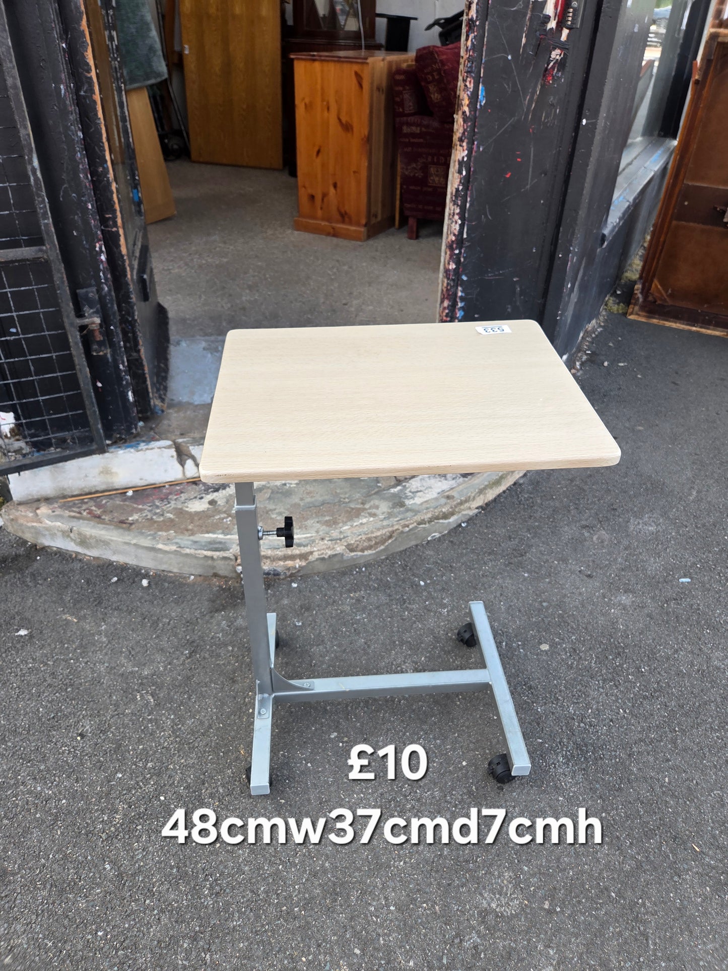 Laptop table ๐ Free delivery in Leicester ๐