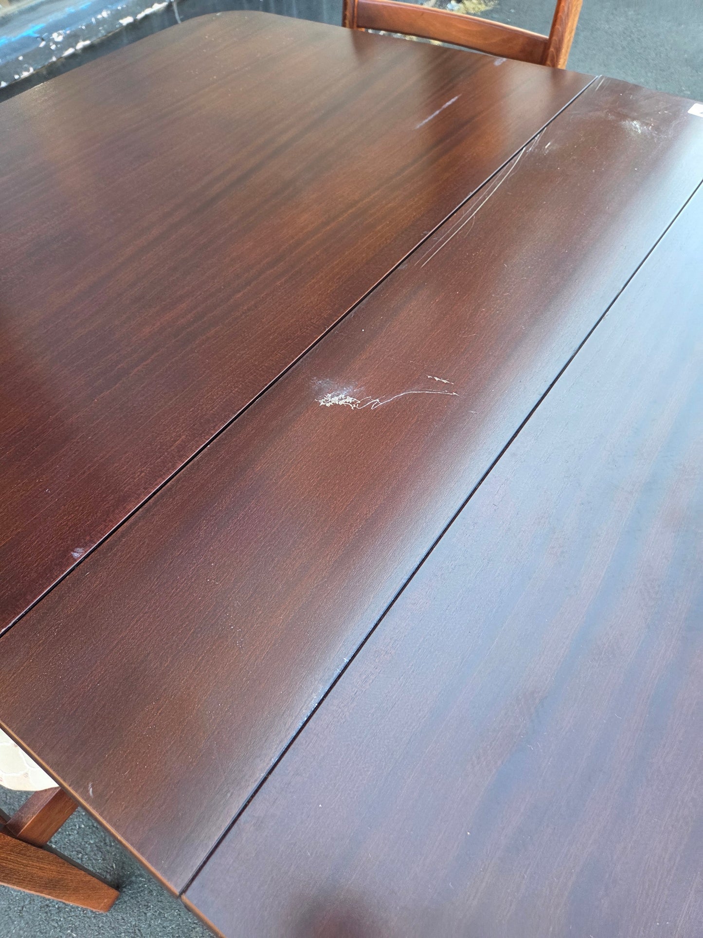 Dining table and 4 chairs π Free delivery in Leicester π