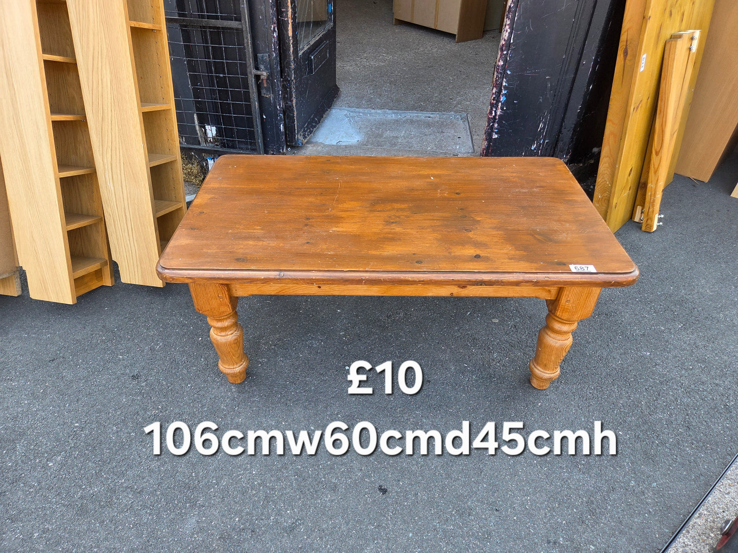 Pine coffee table π Free delivery in Leicester π