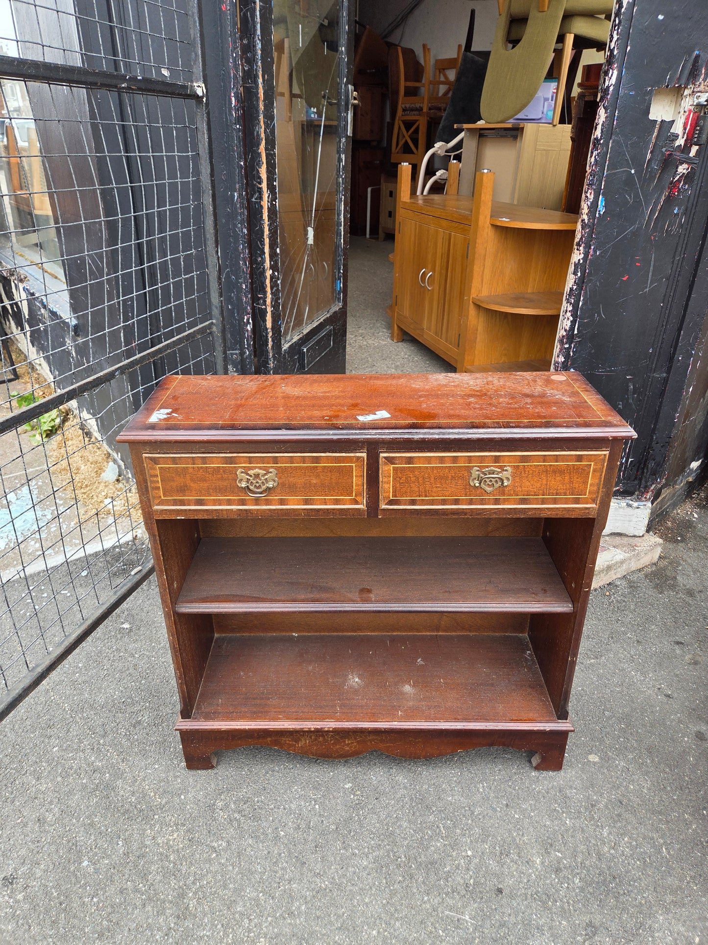 Vintage unit