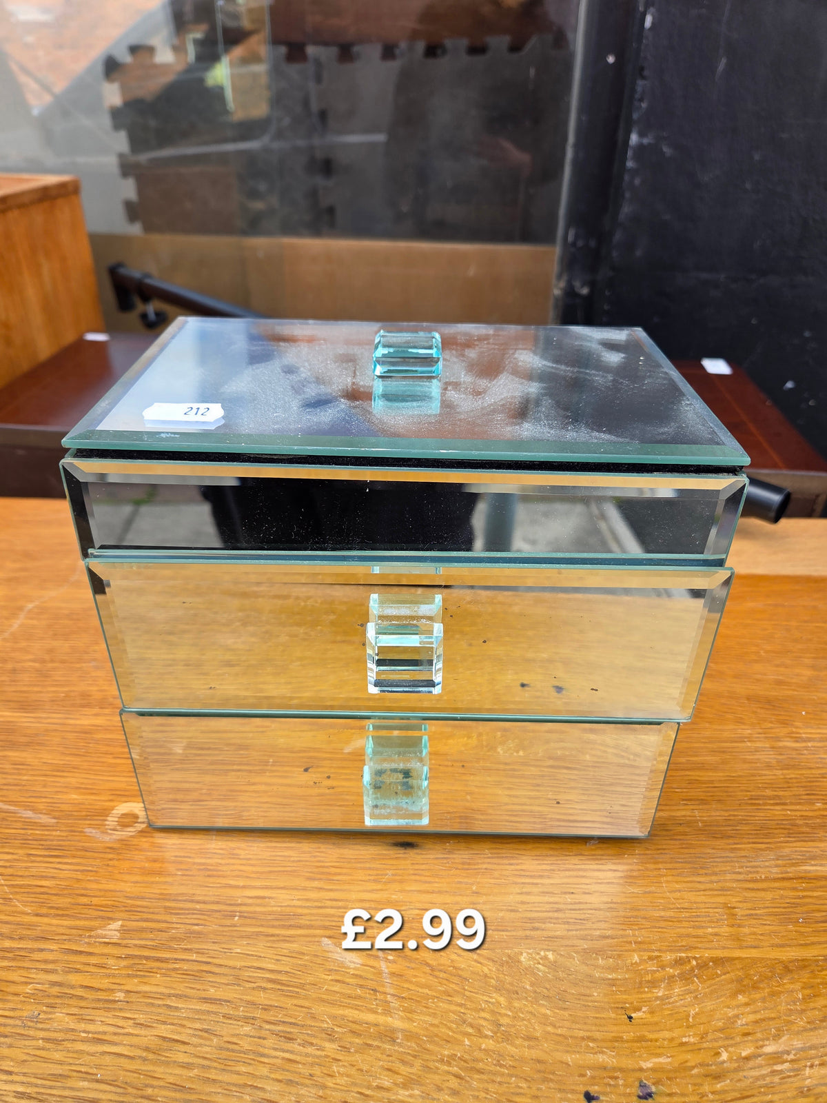 Jewellery box