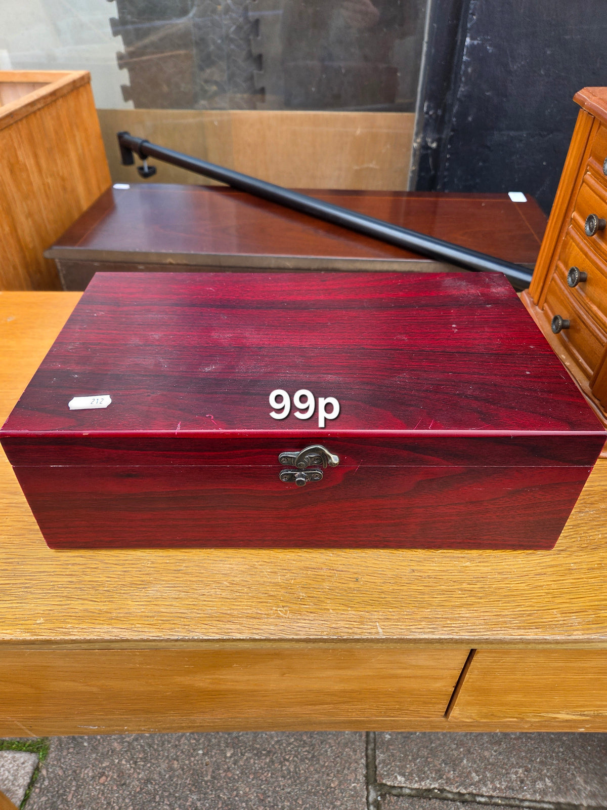 Storage box