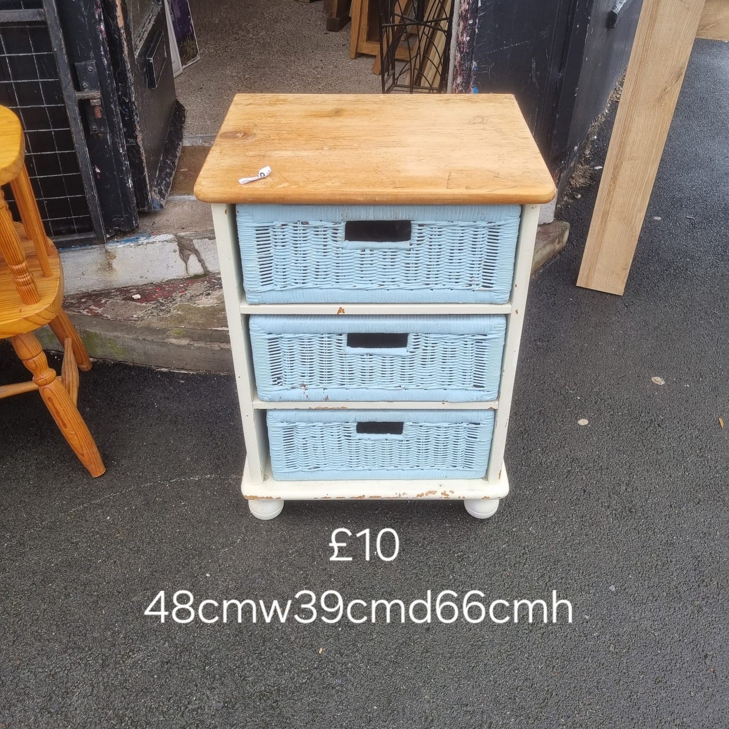 bedside table š Free delivery in Leicester š