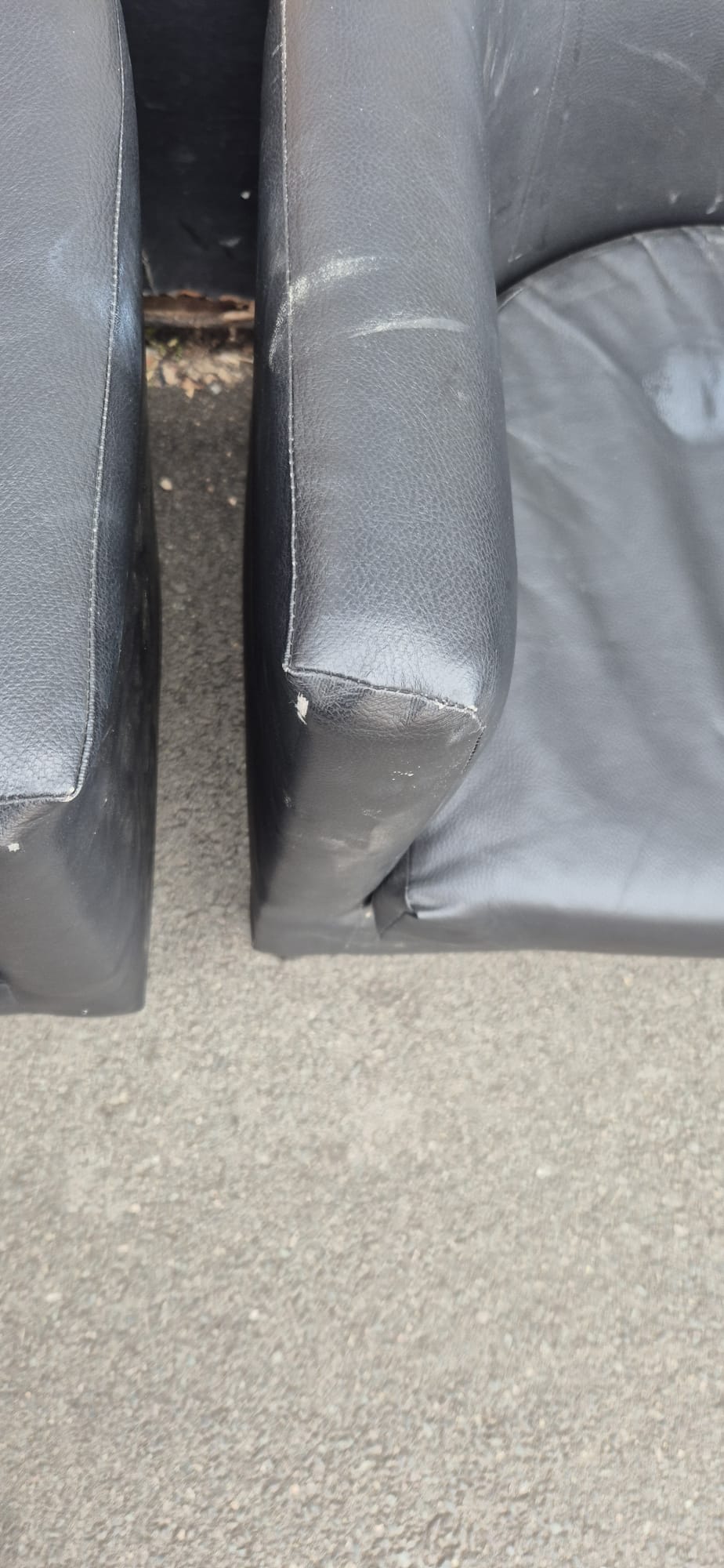 2 tub chairs ๐ Free delivery in Leicester ๐