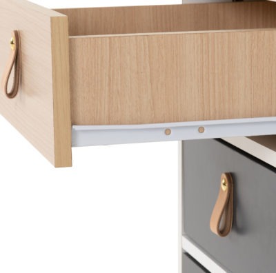Brooklyn 3 Drawer Bedside
Oak Effect/Grey