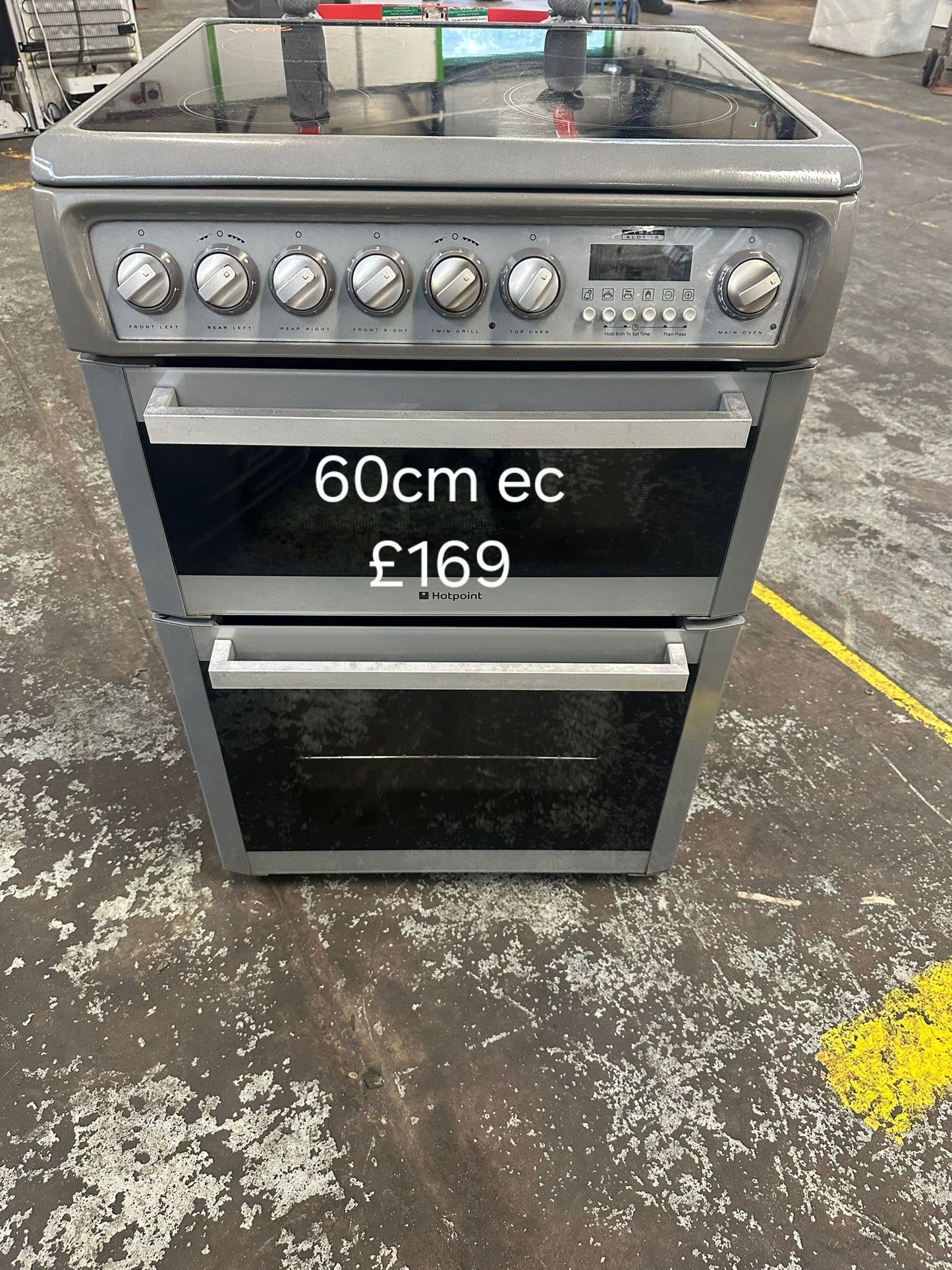 Hotpoint 60cm electric cooker π Free Delivery π 120 Days Warranty π