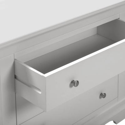 Bordeaux 3 Drawer Chest
Pebble Grey