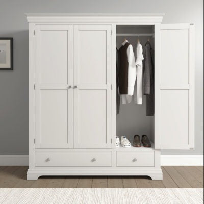Bordeaux 3 Door Wardrobe
Ivory