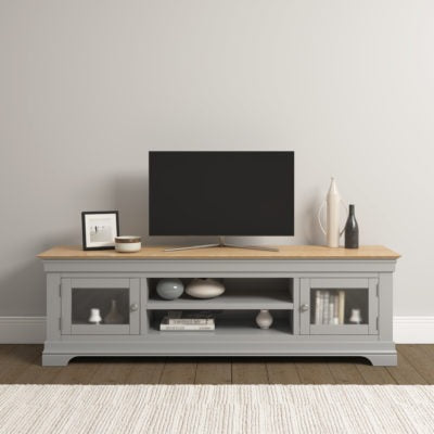 Bordeaux TV Stand
Pebble Grey/Oak
