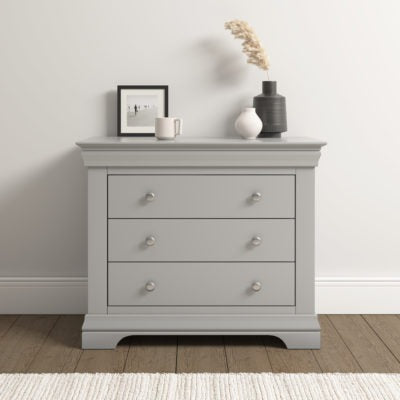 Bordeaux 3 Drawer Chest
Pebble Grey