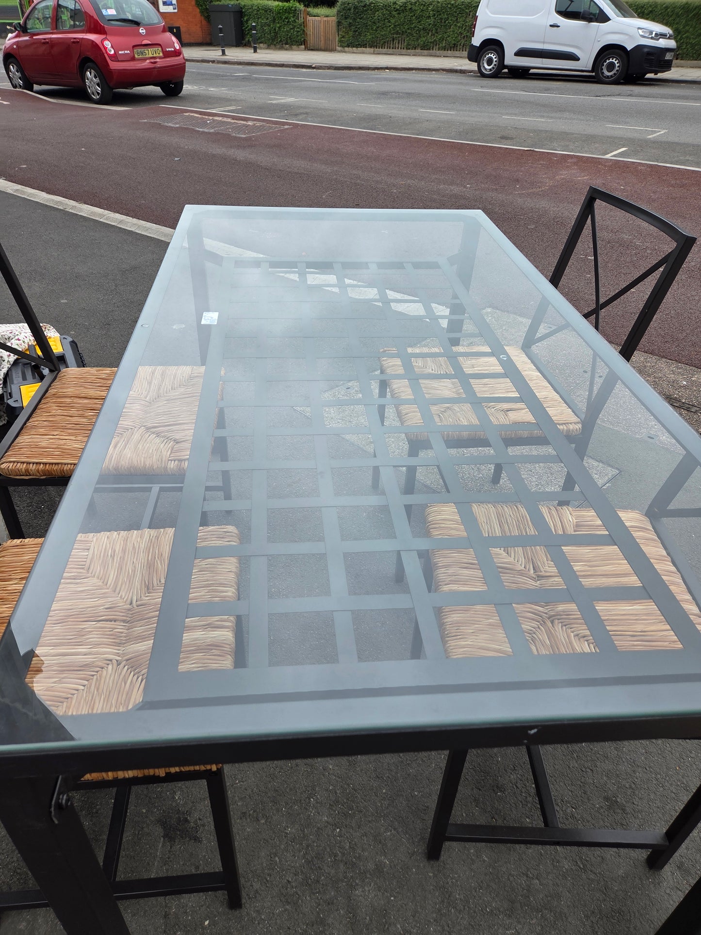Dining table and 4 chairs š Free delivery in Leicester š