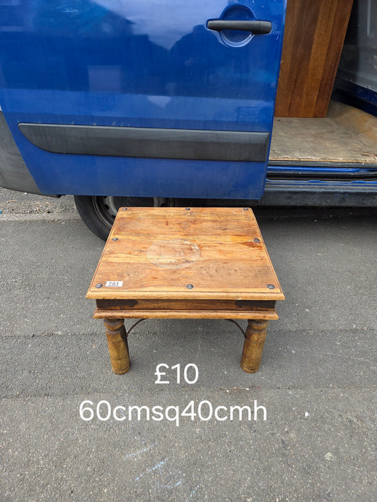 Side table 🌟 Free delivery in Leicester 🌟
