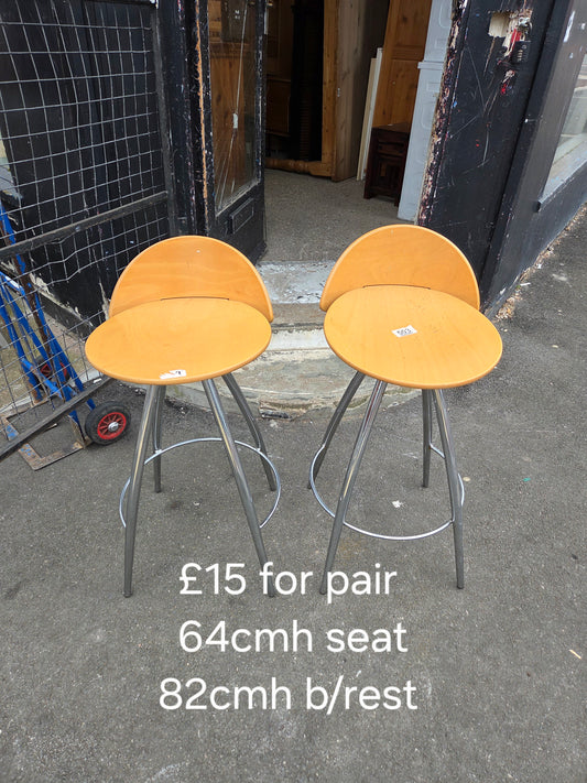 2 bar stools 🌟 Free delivery in Leicester 🌟