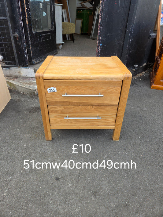 Bedside table 🌟 Free delivery in Leicester 🌟