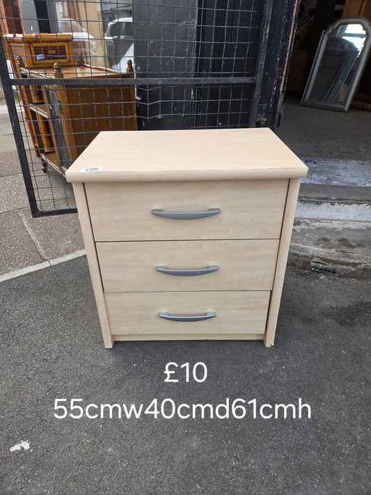 Bedside table 🌟 Free delivery in Leicester 🌟