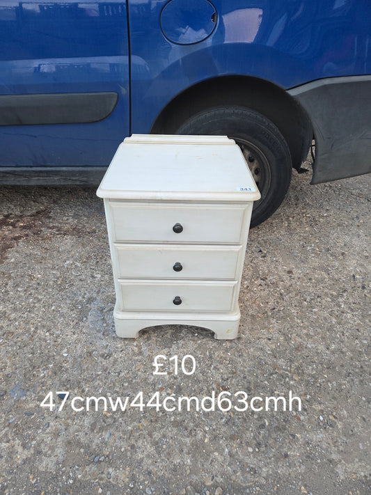 Bedside table 🌟 Free delivery in Leicester 🌟