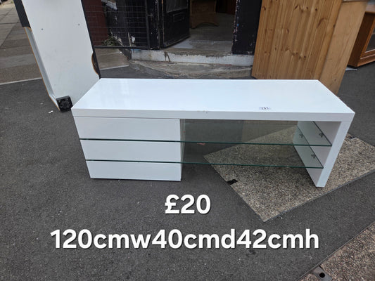 White gloss tv unit 🌟 Free delivery in Leicester 🌟