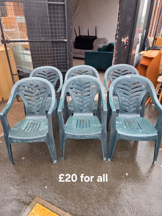 6 garden chairs 🌟 Free delivery in Leicester 🌟