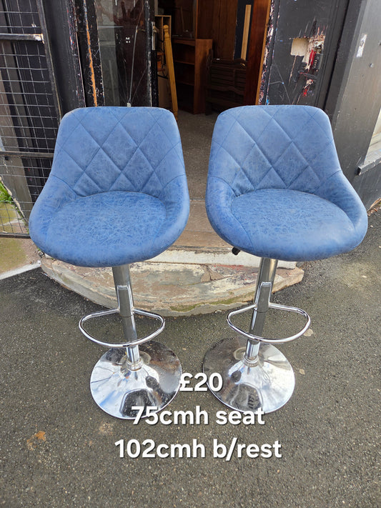 2 bar stools 🌟 Free delivery in Leicester 🌟