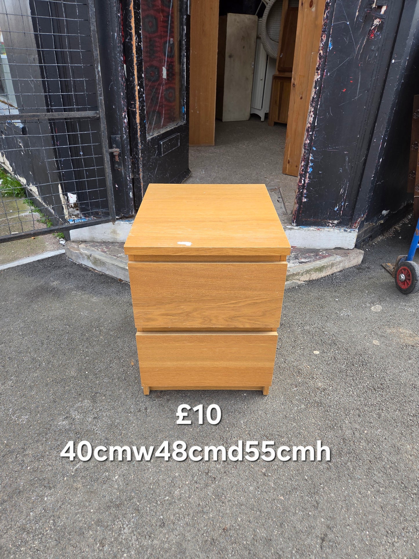 Bedside table 🌟 Free delivery in Leicester 🌟