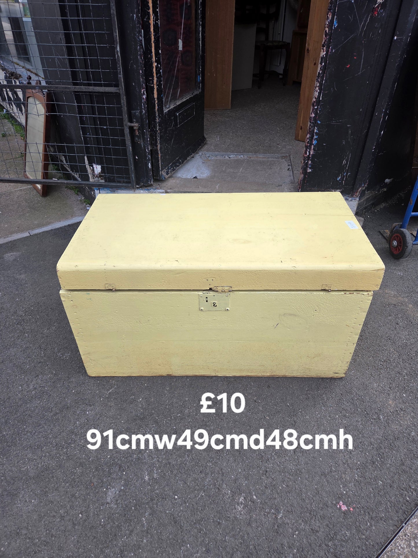 Ottoman 🌟 Free delivery in Leicester 🌟