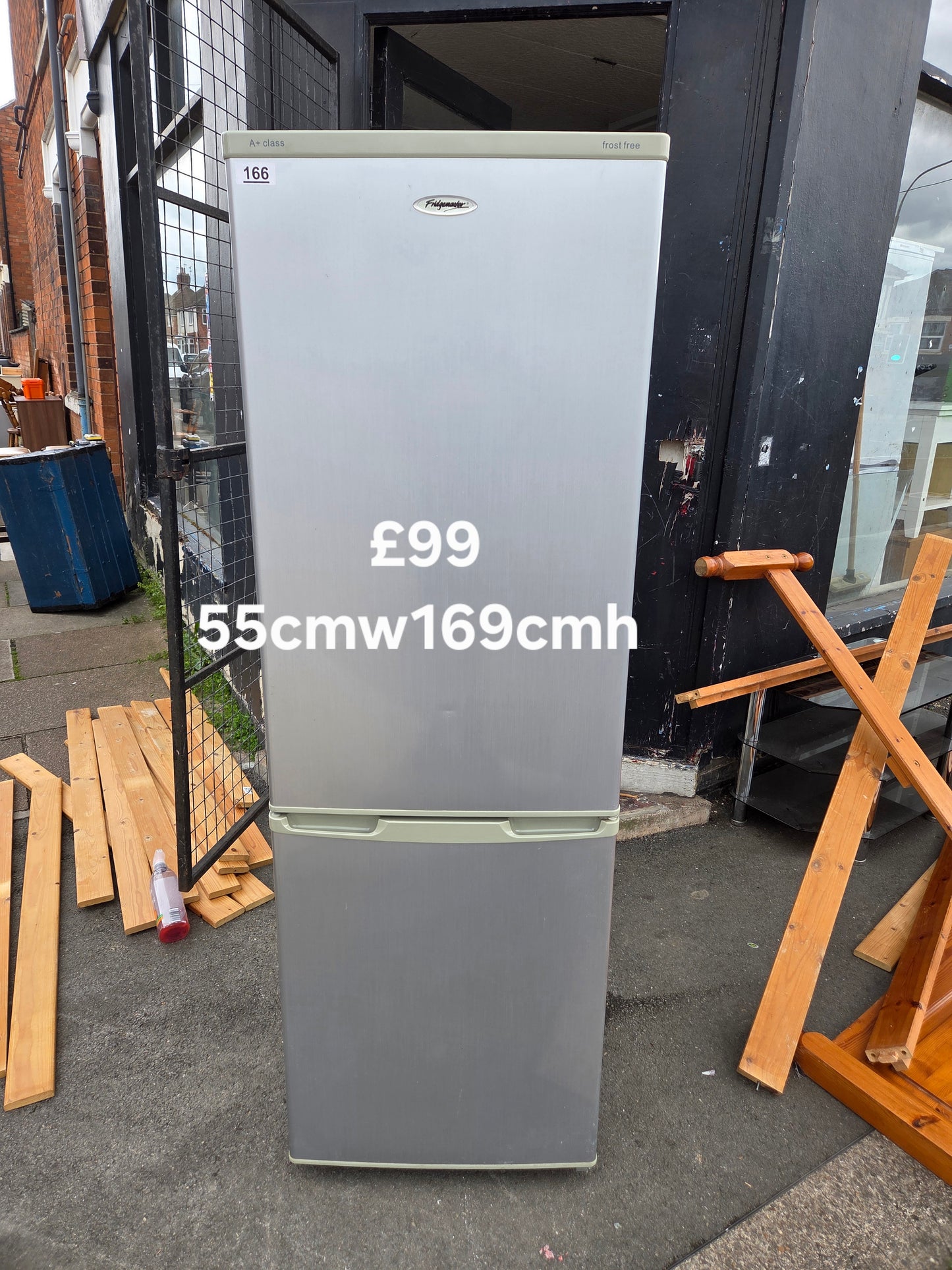 Fridgemaster fridge freezer 🌟 Free Delivery 🌟 120 Days Warranty 🌟 Leicester Only
