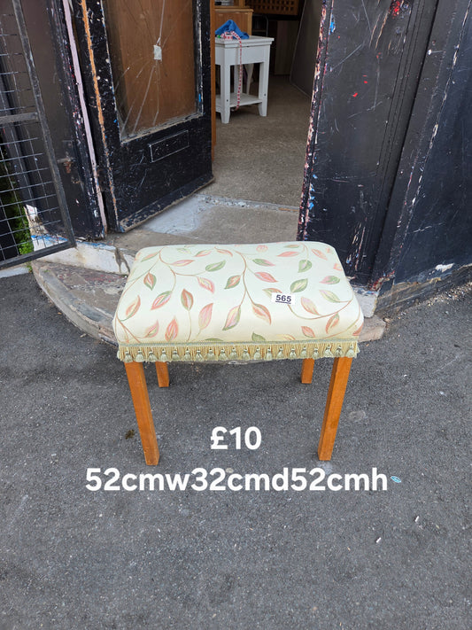 Stool 🌟 Free delivery in Leicester 🌟
