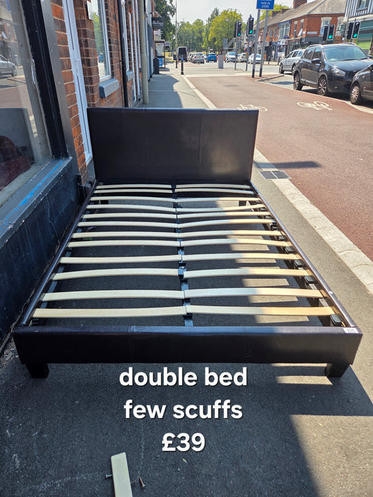 Double bed frame 🌟 Free delivery in Leicester 🌟