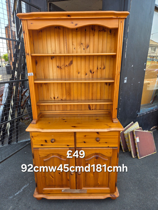 Pine Welsh dresser 🌟 Free delivery in Leicester 🌟