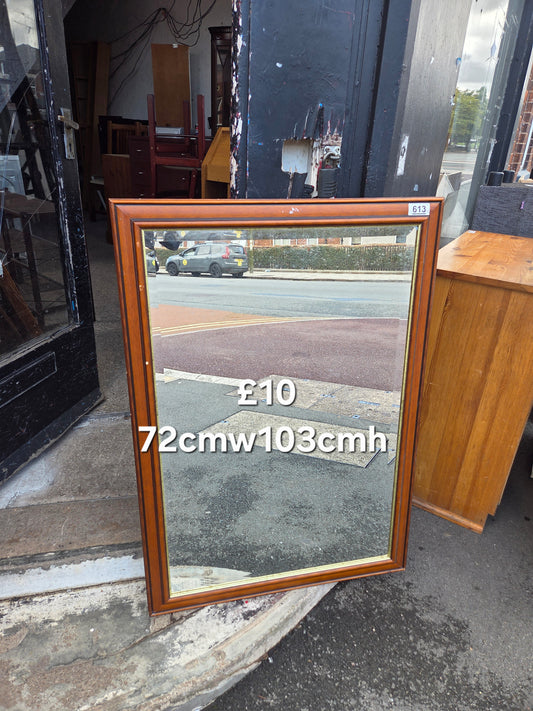 Mirror Free Delivery in Leicester