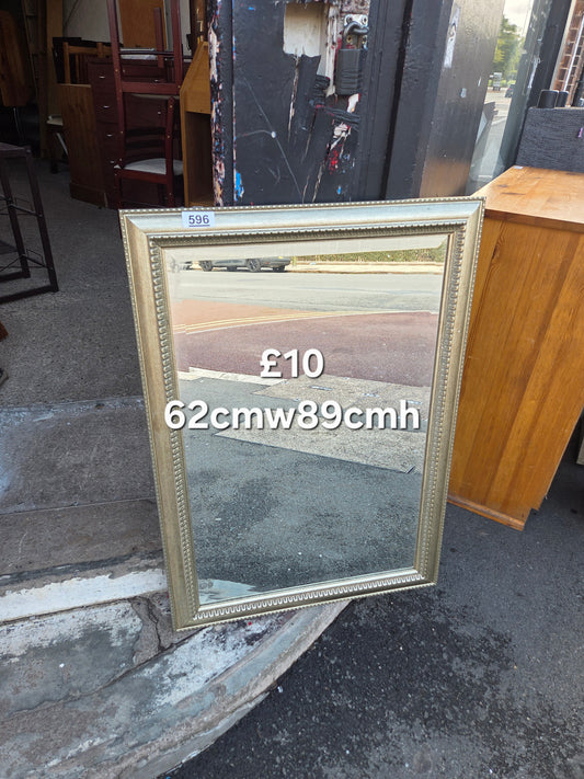 Mirror Free Delivery in Leicester