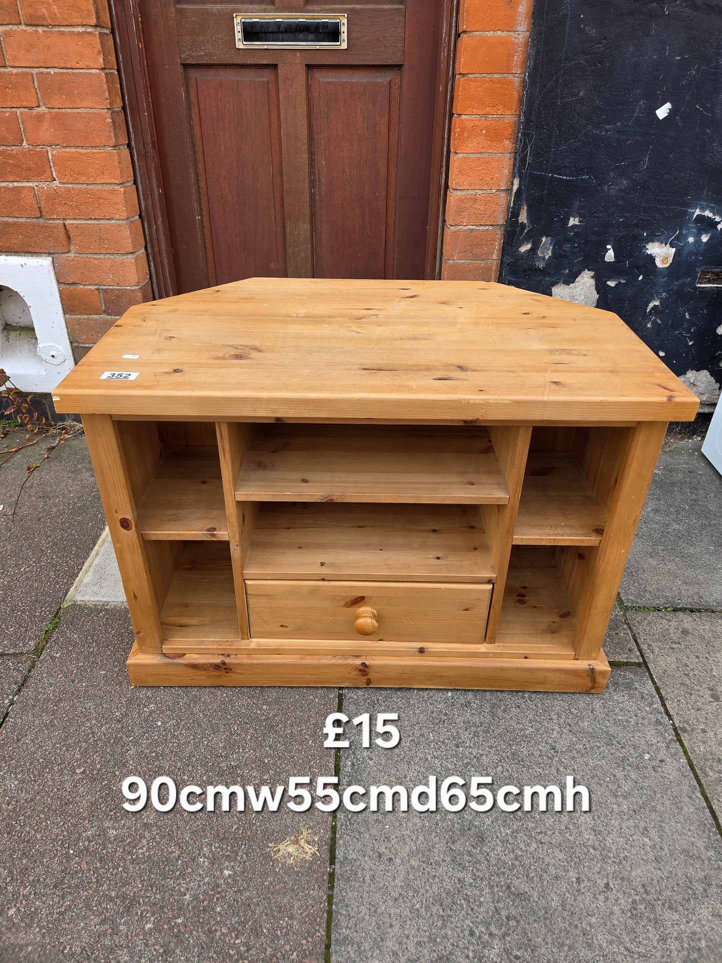 Tv unit Free Delivery in Leicester