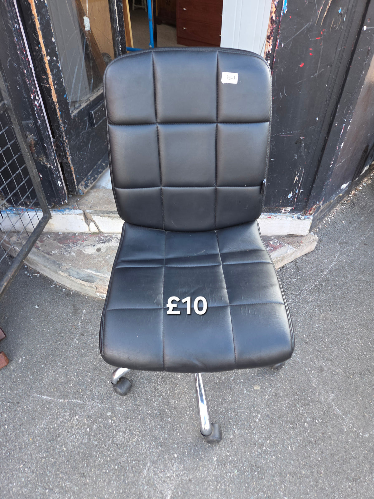 Computer chair Free Delivery in Leicester