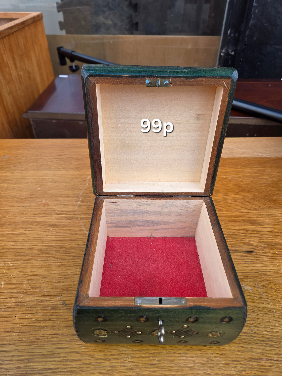 Trinket box