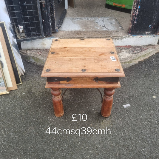 Side table 🌟 Free delivery in Leicester 🌟